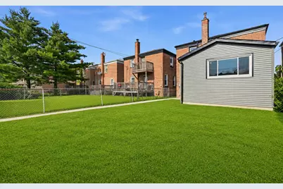 10516 S King Drive, Chicago, IL 60628 - Photo 29