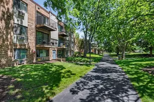 1475 N Winslowe Dr, Palatine, IL 60074 - Photo 21