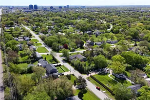 160 Aster Ln, Hoffman Estates, IL 60169 - Photo 65