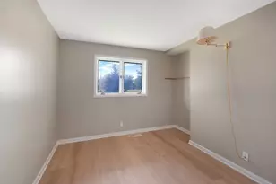 11110 Highland Dr, Naperville, IL 60564 - Photo 21