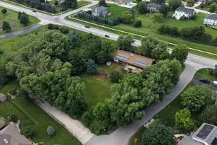 11110 Highland Dr, Naperville, IL 60564 - Photo 37