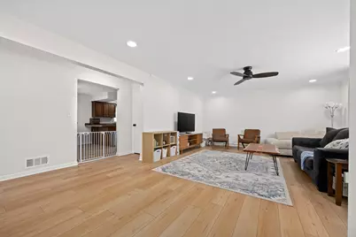 2225 W Arden Place, Joliet, IL 60435 - Photo 5