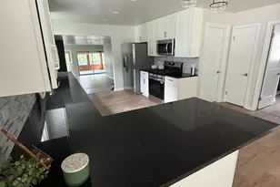 507 S Hamilton St, Lockport, IL 60441 - Photo 7