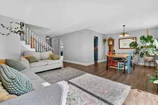 1650 Castbourne Ct, Wheaton, IL 60189 - Photo 11