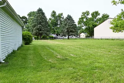 11 E Woodlawn Street, Danville, IL 61832 - Photo 13