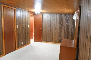 11 E Woodlawn St, Danville, IL 61832 - Photo 31