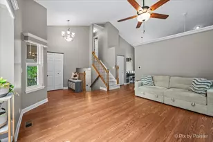 1756 Somerfield Ln, Crystal Lake, IL 60014 - Photo 9