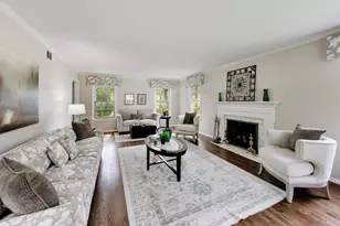 841 Woodbine Ln, Northbrook, IL 60062 - Photo 5