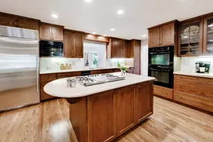 841 Woodbine Ln, Northbrook, IL 60062 - Photo 9