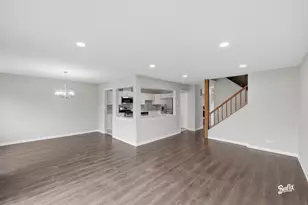 888 Swan Blvd, Deerfield, IL 60015 - Photo 5