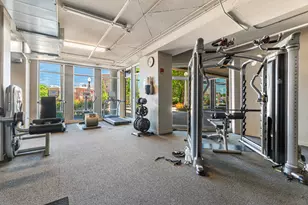 437 W Division St, Chicago, IL 60610 - Photo 19