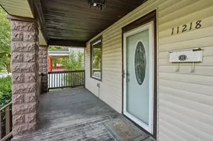 11218 S Hermosa Ave, Chicago, IL 60643 - Photo 3