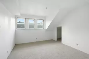11218 S Hermosa Ave, Chicago, IL 60643 - Photo 17