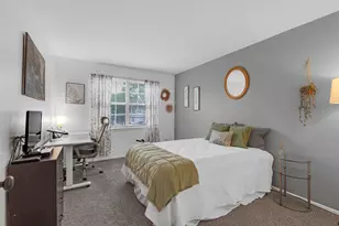 1236 N Knollwood Dr N, Palatine, IL 60067 - Photo 3