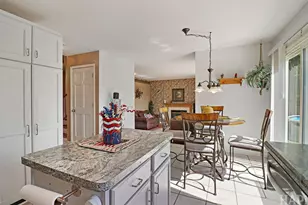 303 Galvin Pkwy, Harvard, IL 60033 - Photo 11
