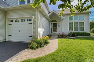 303 Galvin Pkwy, Harvard, IL 60033 - Photo 3