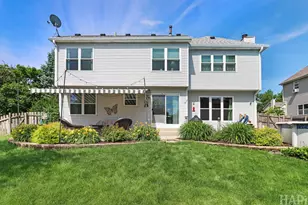 303 Galvin Pkwy, Harvard, IL 60033 - Photo 37