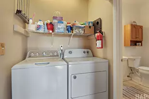 303 Galvin Pkwy, Harvard, IL 60033 - Photo 17