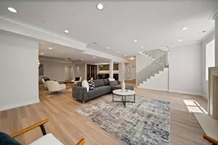 3890 Greenacre Dr, Northbrook, IL 60062 - Photo 25