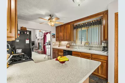 239 Rochester Road, Poplar Grove, IL 61065 - Photo 11
