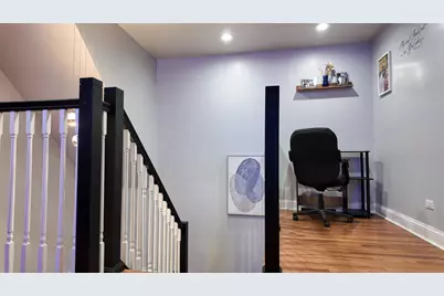 907 N Leamington Avenue, Chicago, IL 60651 - Photo 11