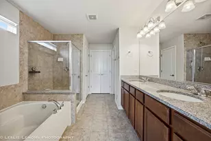 4212 Fraser Cir, Naperville, IL 60564 - Photo 17