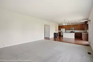 4212 Fraser Cir, Naperville, IL 60564 - Photo 11