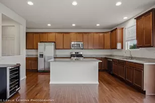 4212 Fraser Cir, Naperville, IL 60564 - Photo 5