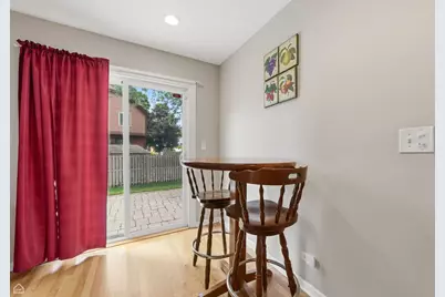 275 Essex Court, Aurora, IL 60504 - Photo 7