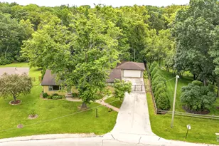 308 N Brookshore Dr, Shorewood, IL 60404 - Photo 29