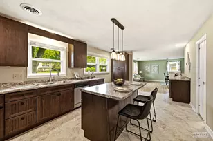 308 N Brookshore Dr, Shorewood, IL 60404 - Photo 3