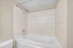 1500 W Monroe St, Chicago, IL 60607 - Photo 15
