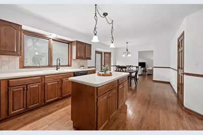 3925 Biltmore Road, Downers Grove, IL 60515 - Photo 15