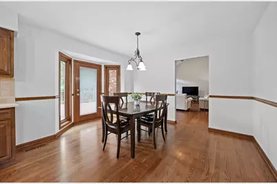 3925 Biltmore Road, Downers Grove, IL 60515 - Photo 17