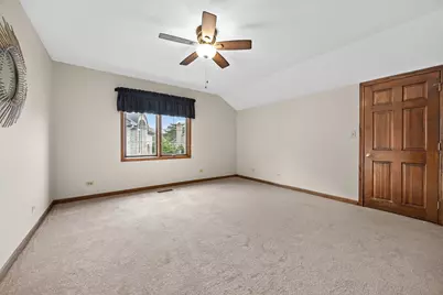 3925 Biltmore Road, Downers Grove, IL 60515 - Photo 33