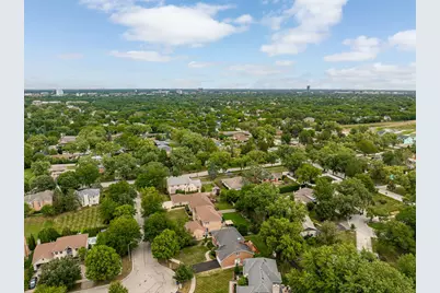 3925 Biltmore Road, Downers Grove, IL 60515 - Photo 55
