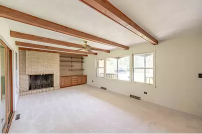14950 W York House Road, Wadsworth, IL 60083 - Photo 3