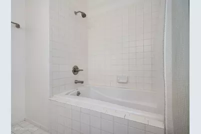 910 S Michigan Avenue #611, Chicago, IL 60605 - Photo 23