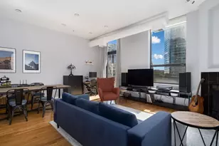910 S Michigan Ave, Chicago, IL 60605 - Photo 9