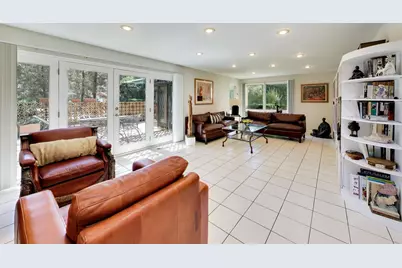 9000 Tripp Avenue, Skokie, IL 60076 - Photo 19