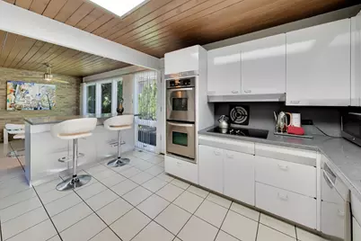 9000 Tripp Avenue, Skokie, IL 60076 - Photo 15