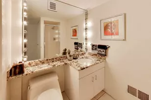 9000 Tripp Ave, Skokie, IL 60076 - Photo 27
