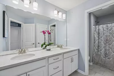 548 Council Circle, Vernon Hills, IL 60061 - Photo 27