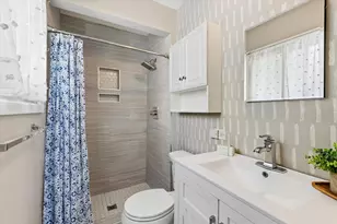 139 S Milton Ave, Glen Ellyn, IL 60137 - Photo 21