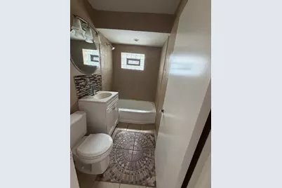 3529 W 72nd Place, Chicago, IL 60629 - Photo 5