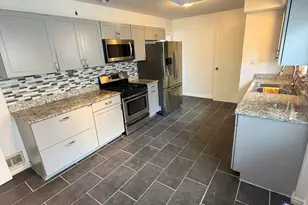 3529 W 72nd Pl, Chicago, IL 60629 - Photo 13