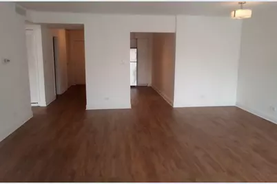 835 Ridge Avenue #206, Evanston, IL 60202 - Photo 5