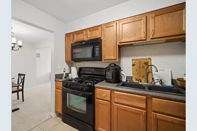 5200 Carriageway Drive #214, Rolling Meadows, IL 60008 - Photo 9
