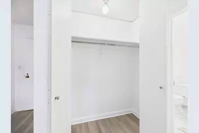 10 E Ontario Street #4207, Chicago, IL 60611 - Photo 21