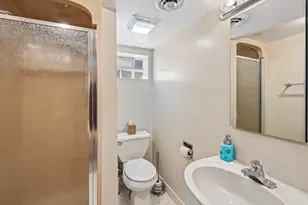 7132 N Ottawa Ave, Chicago, IL 60631 - Photo 11